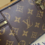 Louis Vuitton Vanity Chain Pouch M47125 Brown